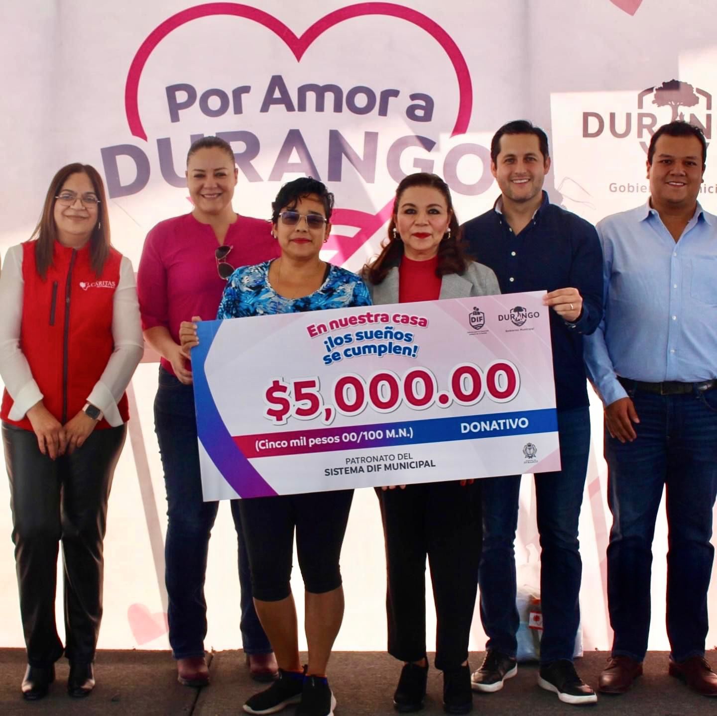 Apoyos que dignifican a la gran familia duranguense