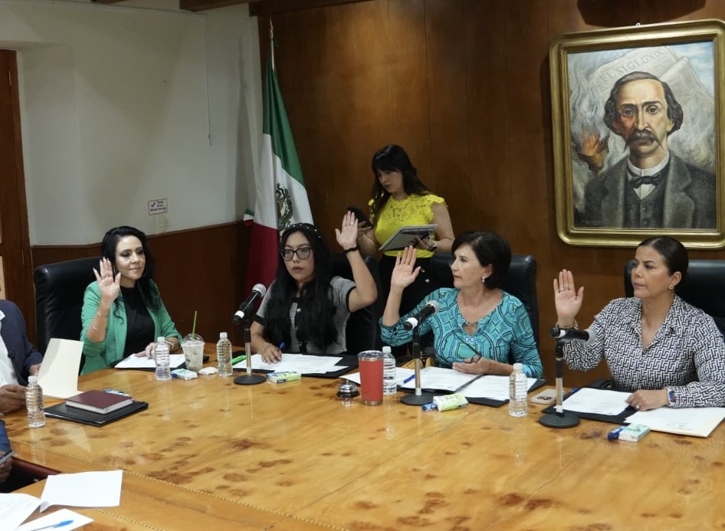Convoca Congreso a Primer Periodo Extraordinario de Sesiones