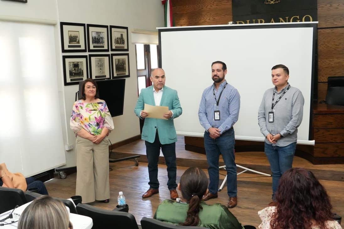 Fortalece Congreso capacitación del personal administrativo