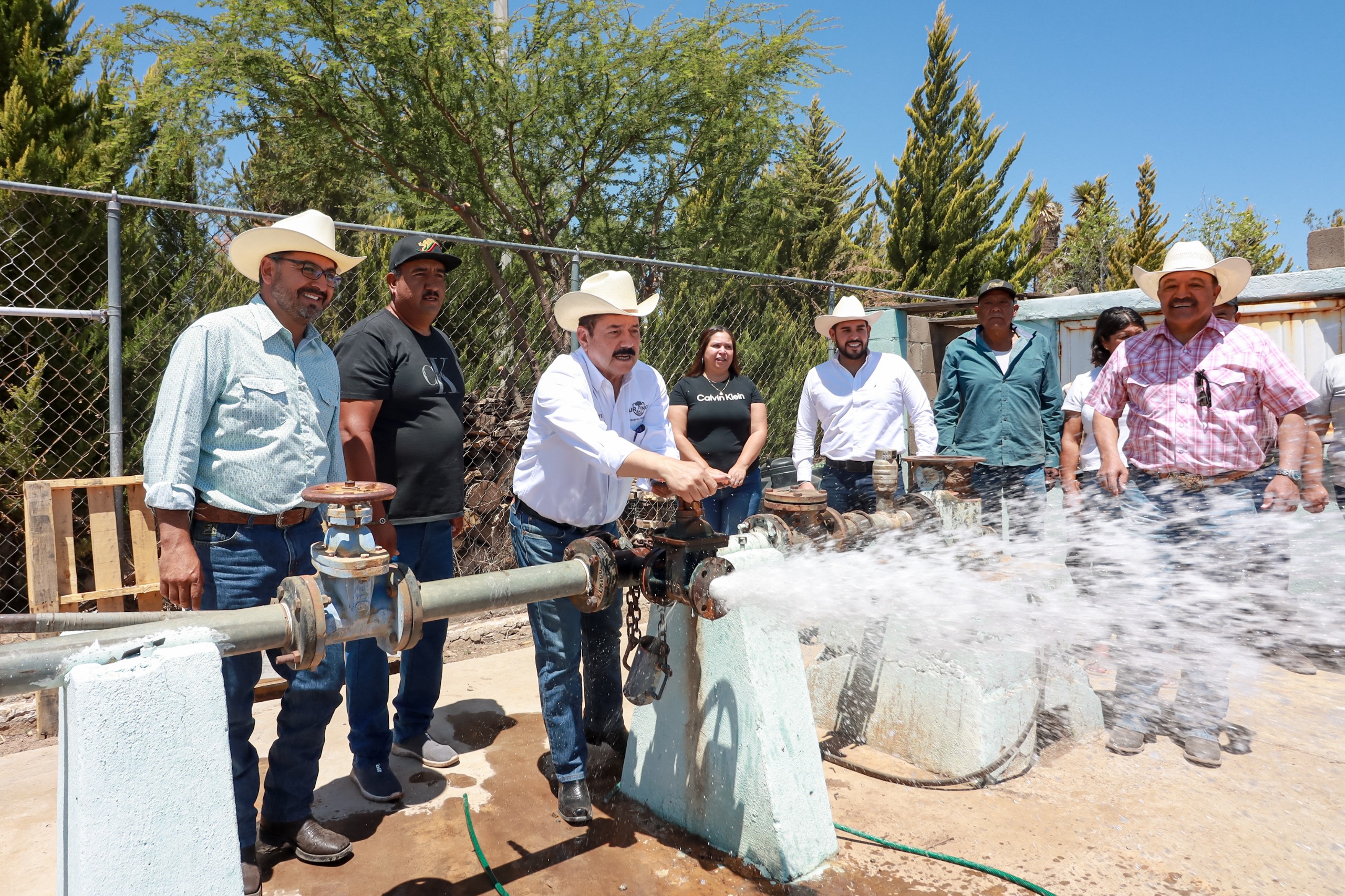 En tres años, Durango ha fortalecido el campo con tecnología, prevención y unidad