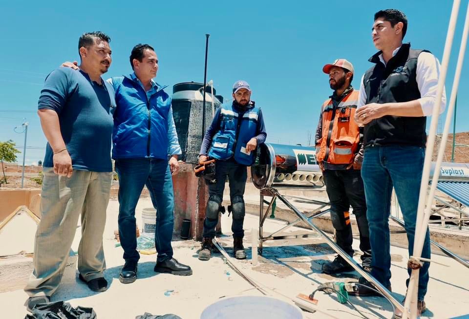 Es 2024 un año de logros, bienestar y dignidad para la gran familia duranguense: Toño Ochoa