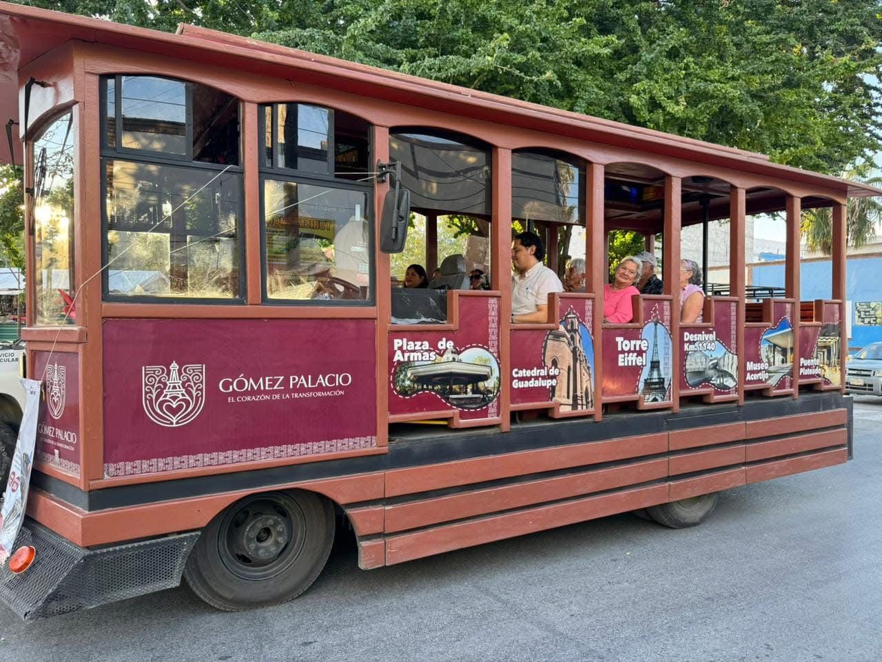 Gómez Palacio se abre al turismo: lanzan recorridos diarios en tranvía por La Laguna