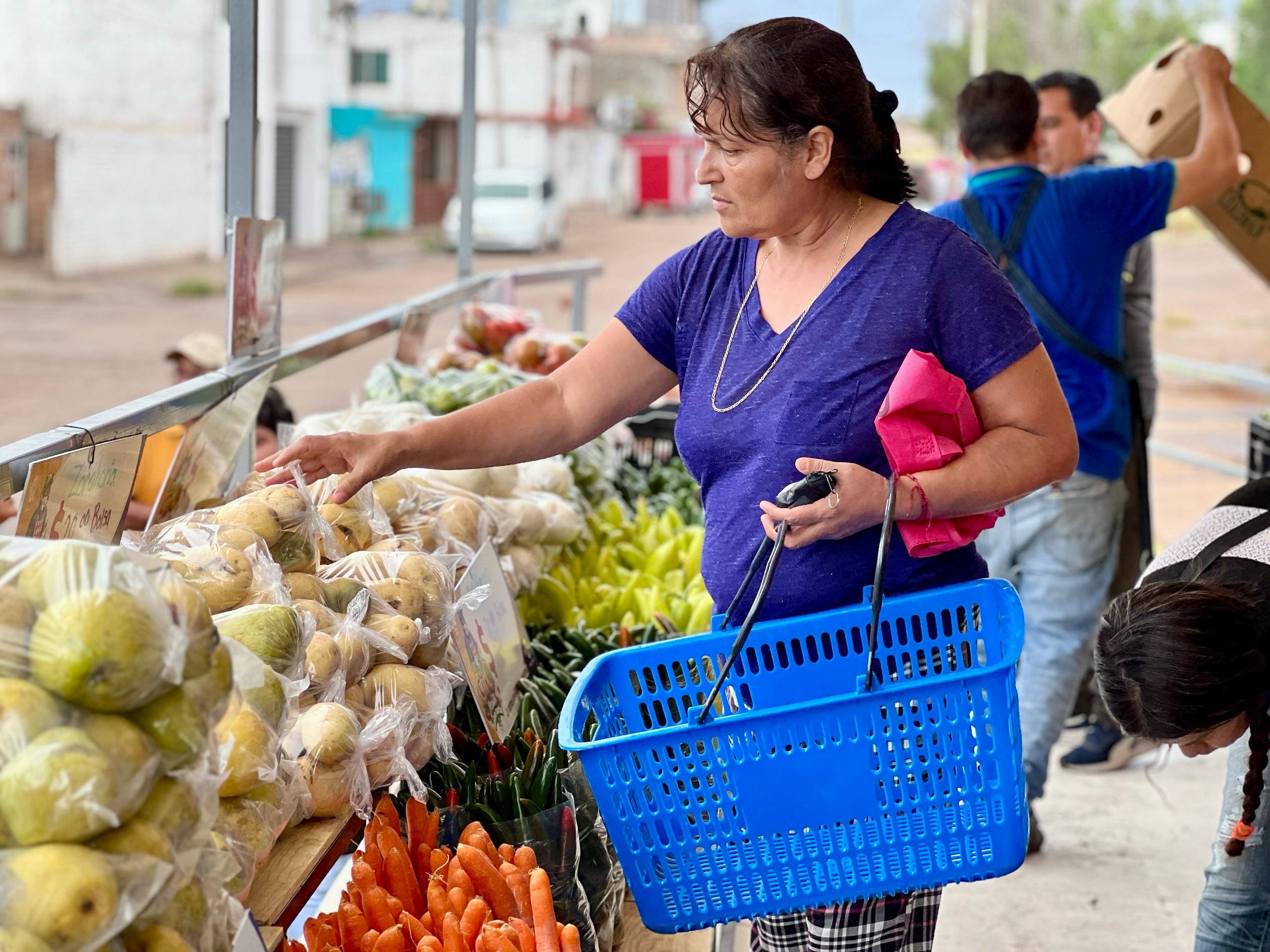 Une Mercadito Giro salud, ahorro y cuidado para la gran familia