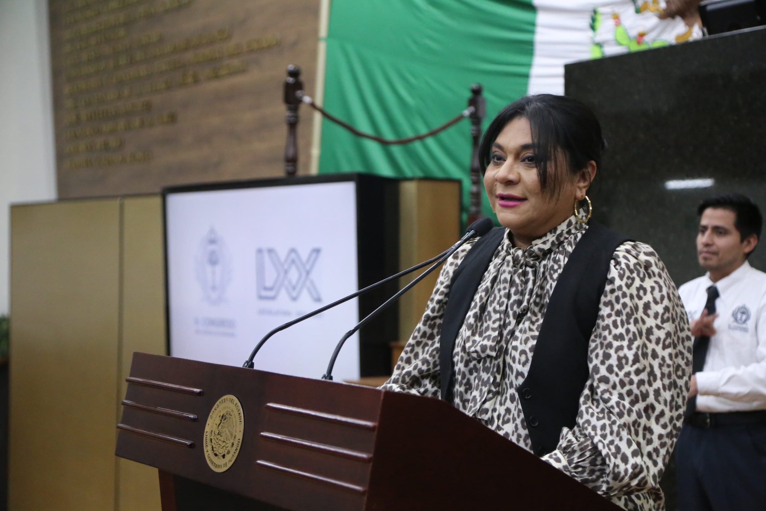 Se debe permitir retiro anticipado de ahorro de vivienda: Madia Milán