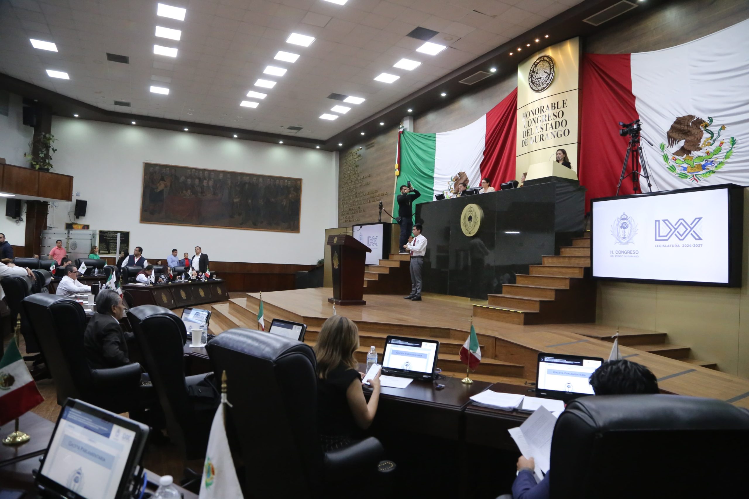 Aprueba Congreso reformas para renovar el Poder Judicial