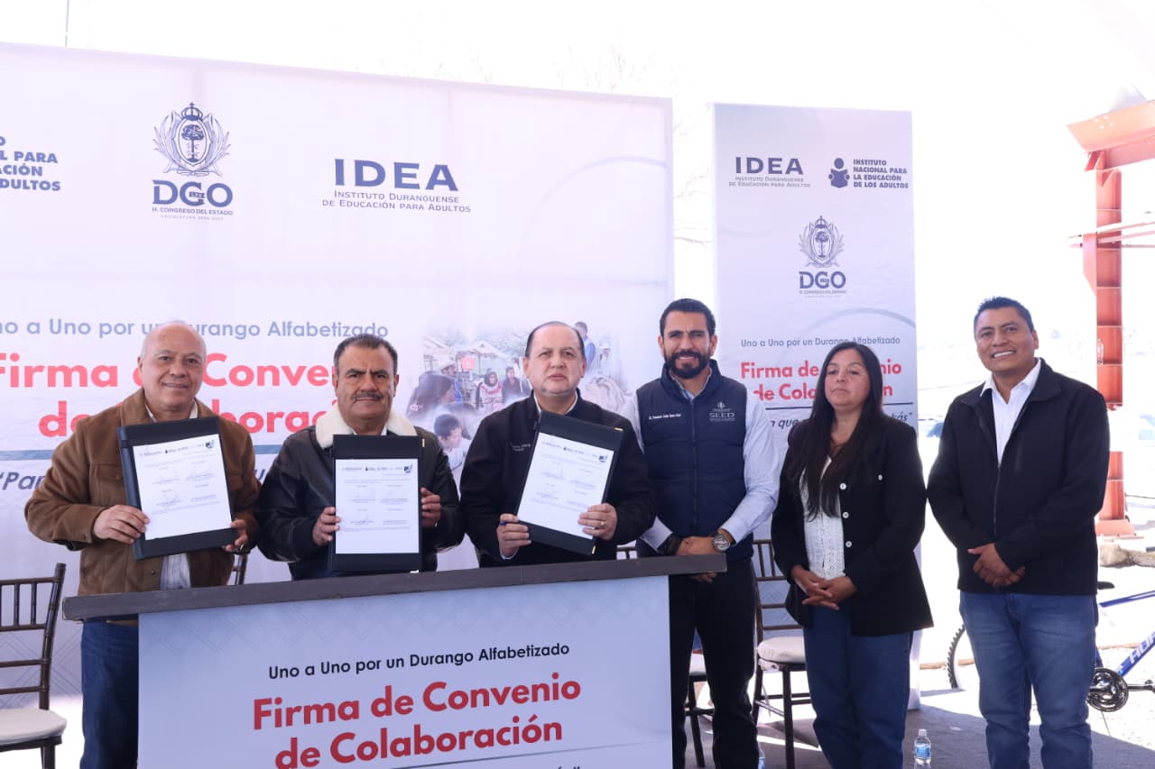 Congreso de Durango, primer Poder Legislativo en firmar convenio con el INEA