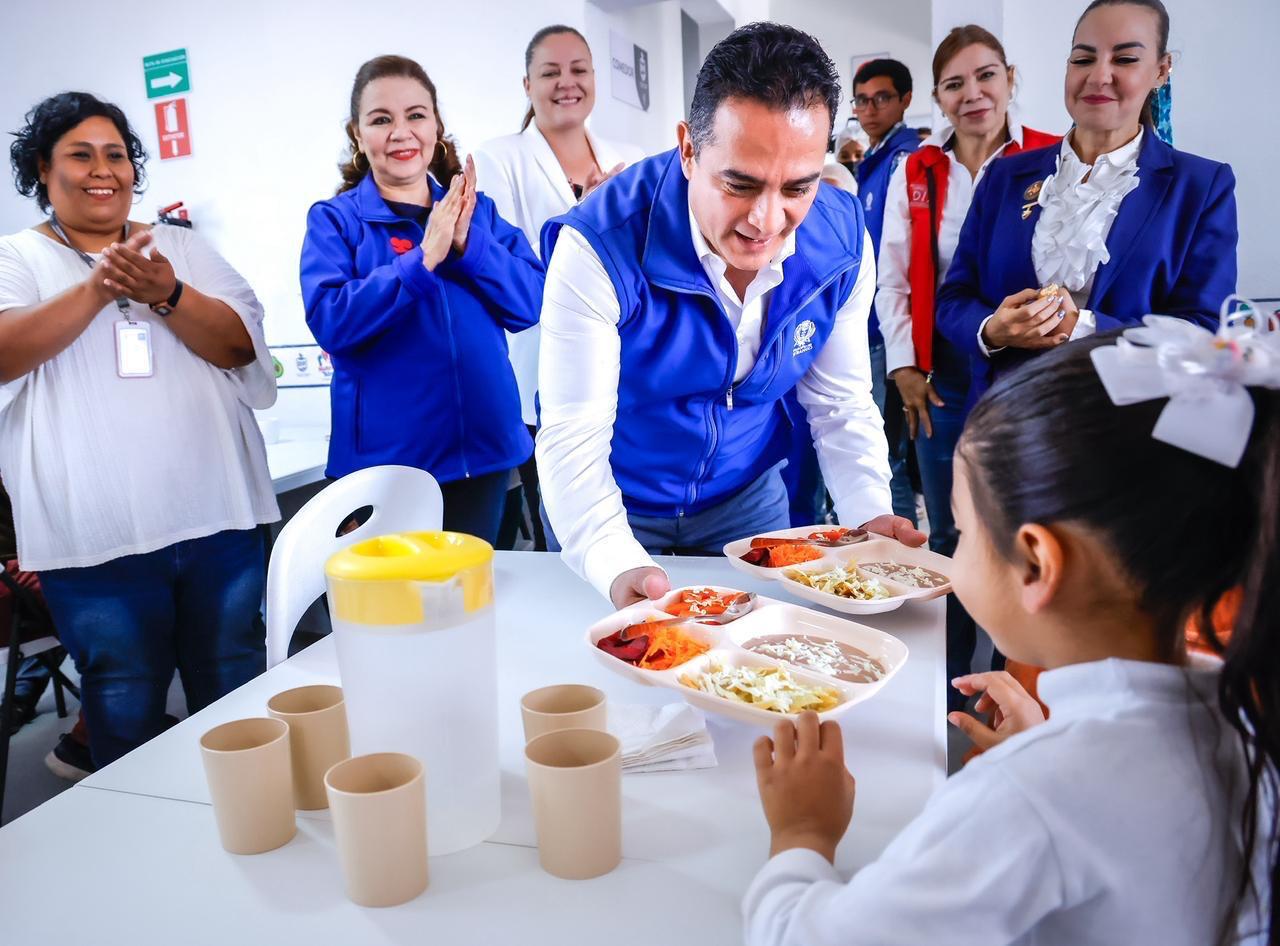 Donde come uno comen dos, Toño Ochoa y el DIF dan resultado con los Comedores Comunitarios