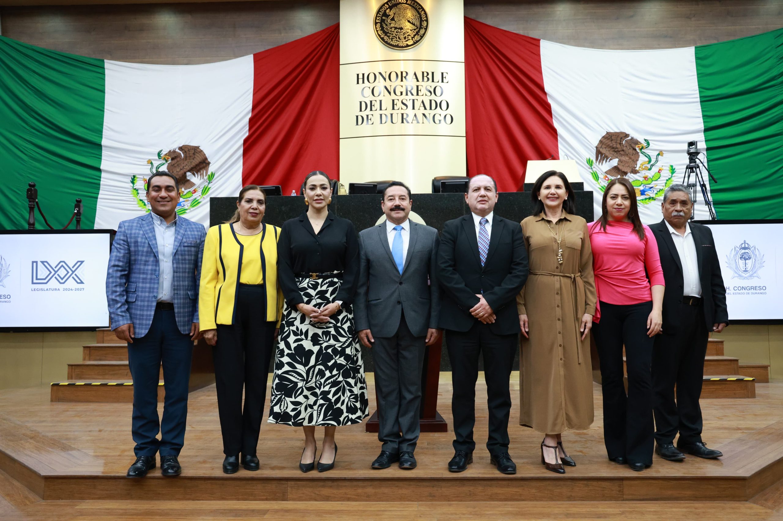 Reconocen diputados locales el compromiso de Bonifacio Herrera con Durango