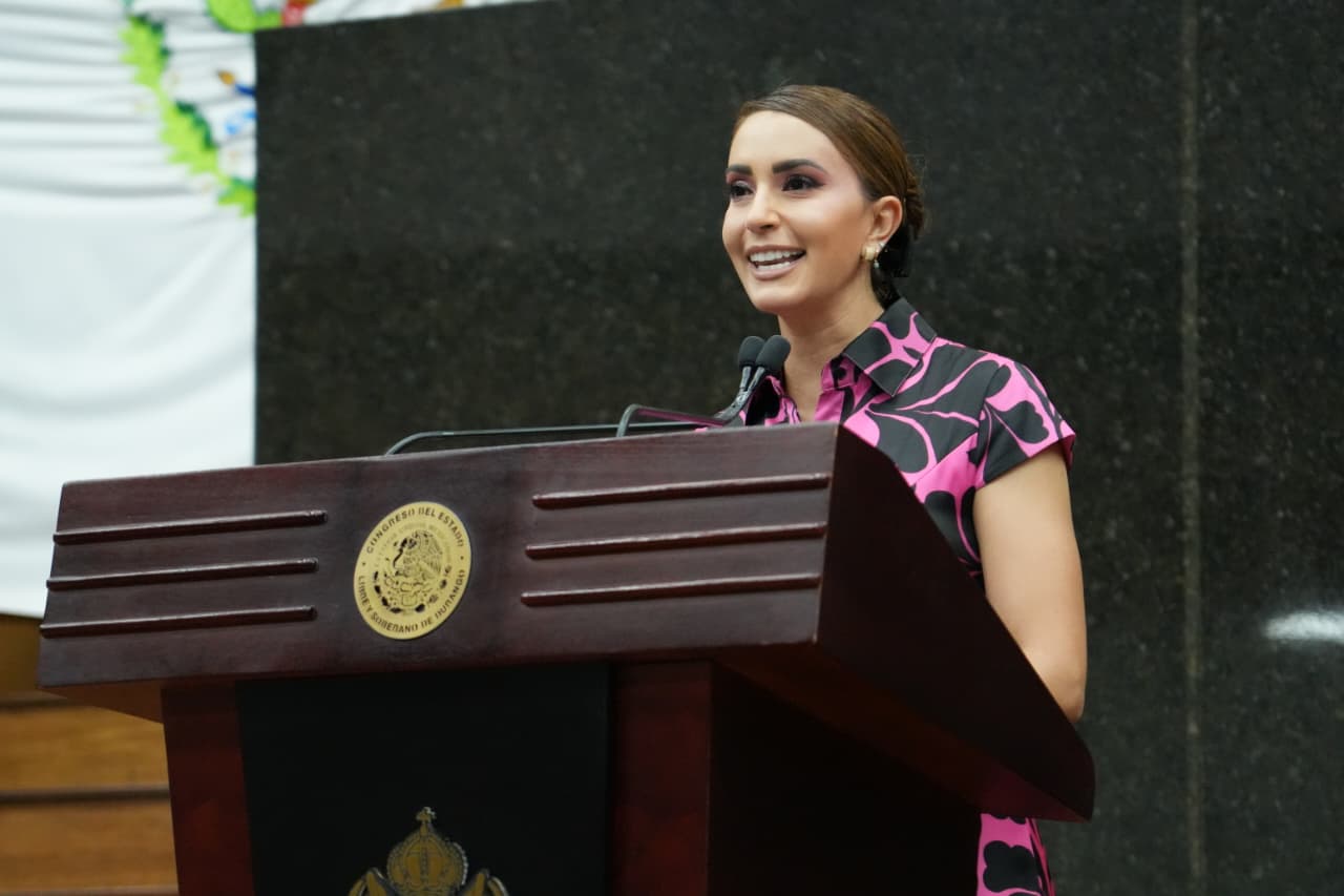 Marisol Rosso encabeza emotiva sesión en el Congreso del Estado