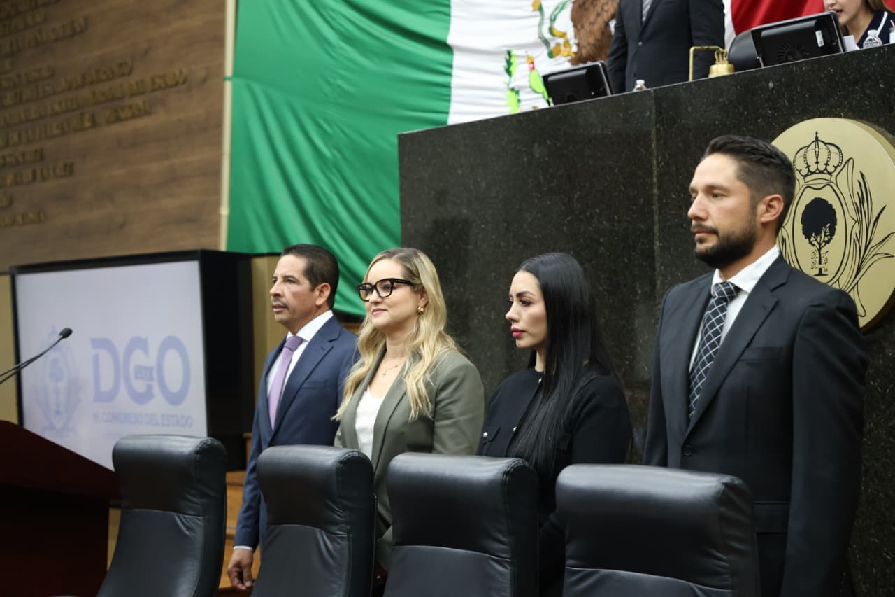 Comparecen ante diputados los responsables del impulso económico de Durango