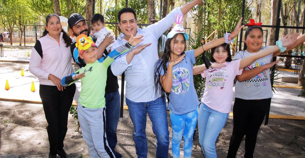 Invita Toño Ochoa a participar en las actividades recreativas para la gran familia