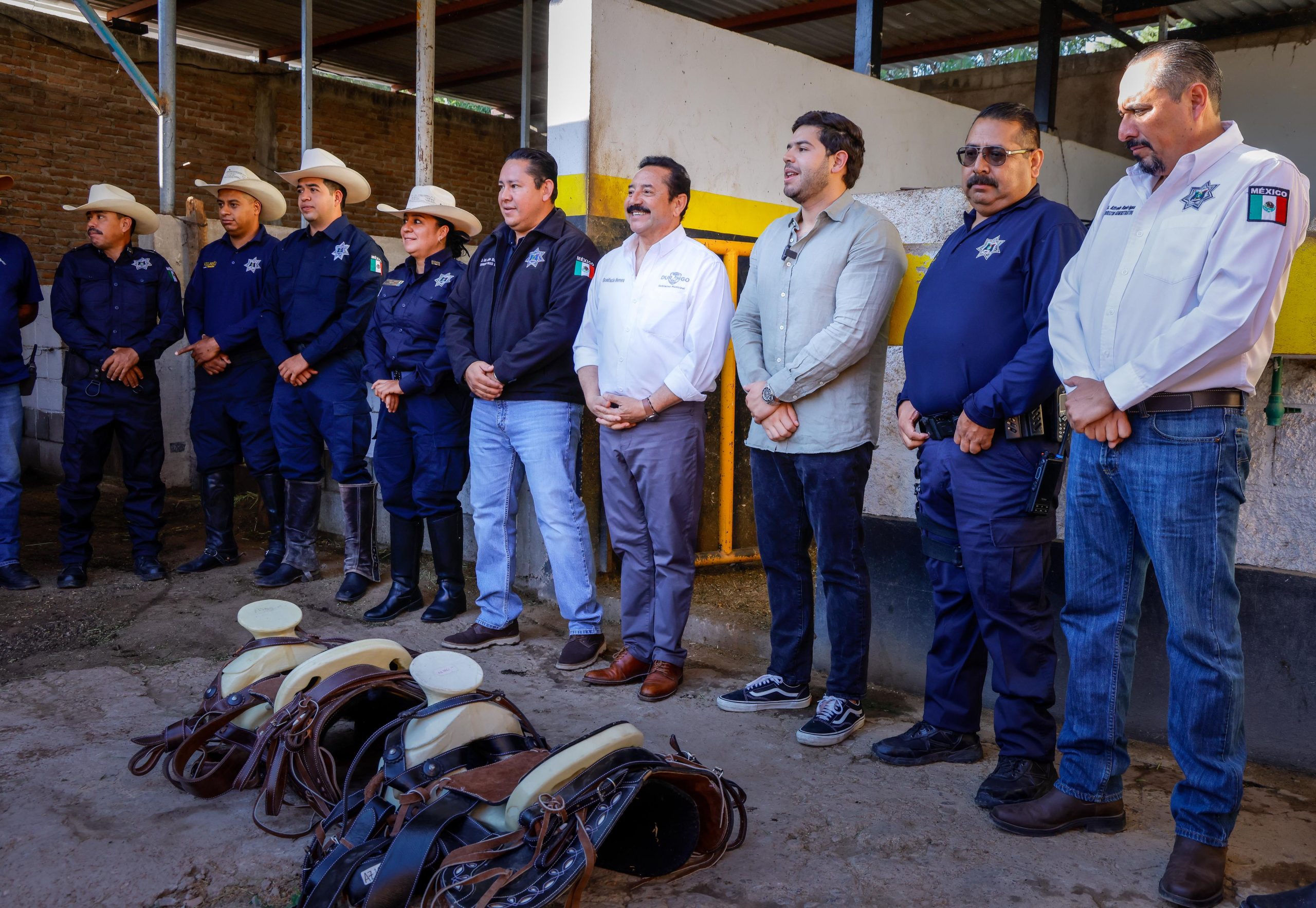 Gobierno Municipal e Iniciativa Privada refuerzan seguridad con más equipo para la Policía Montada