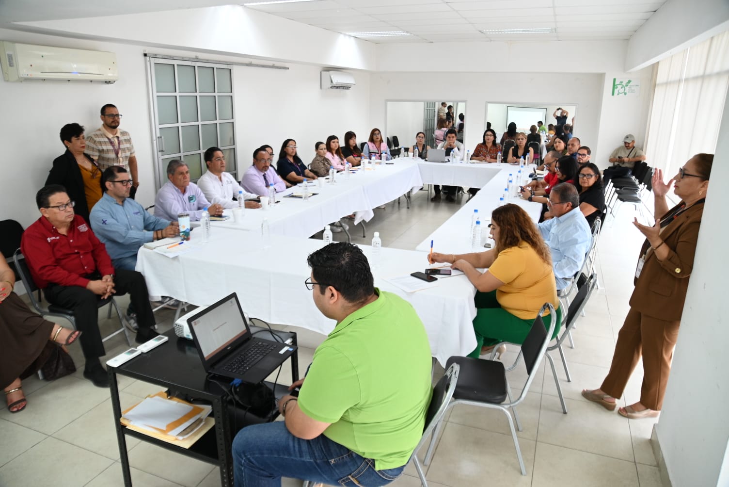 Refuerza Betzabé Martínez estrategia interinstitucional para prevenir el suicidio y atención a salud mental