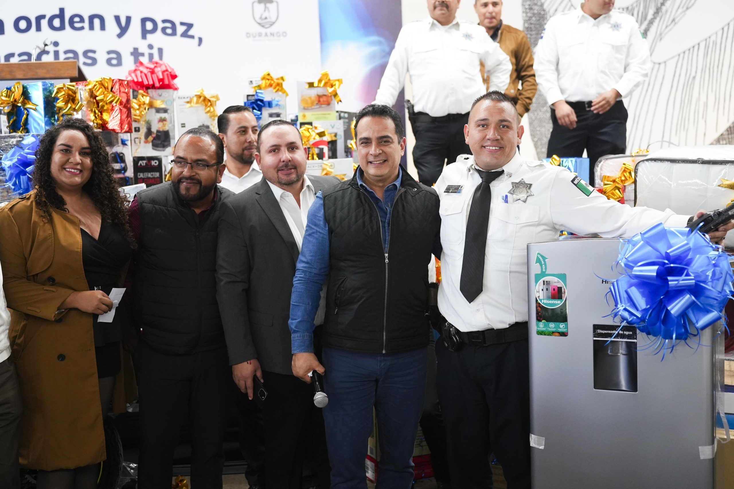 Paz y tranquilidad gracias a nuestra policía duranguense: Toño Ochoa