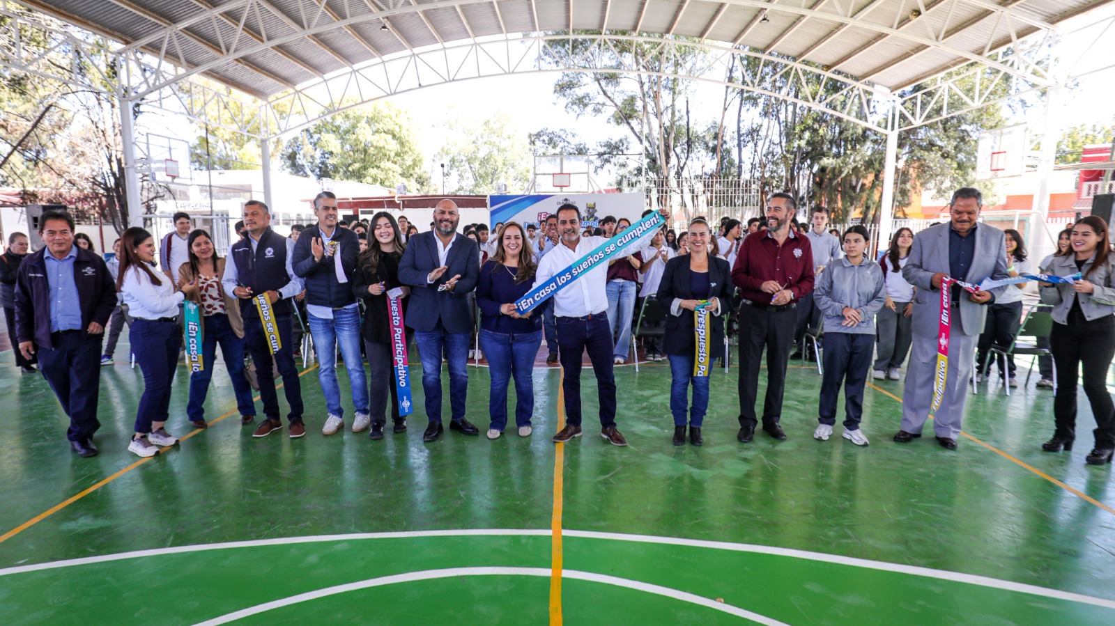 Toño Ochoa entrega cancha rehabilitada en la E.S.T. 67: una obra decidida por la gente con el Presupuesto Participativo