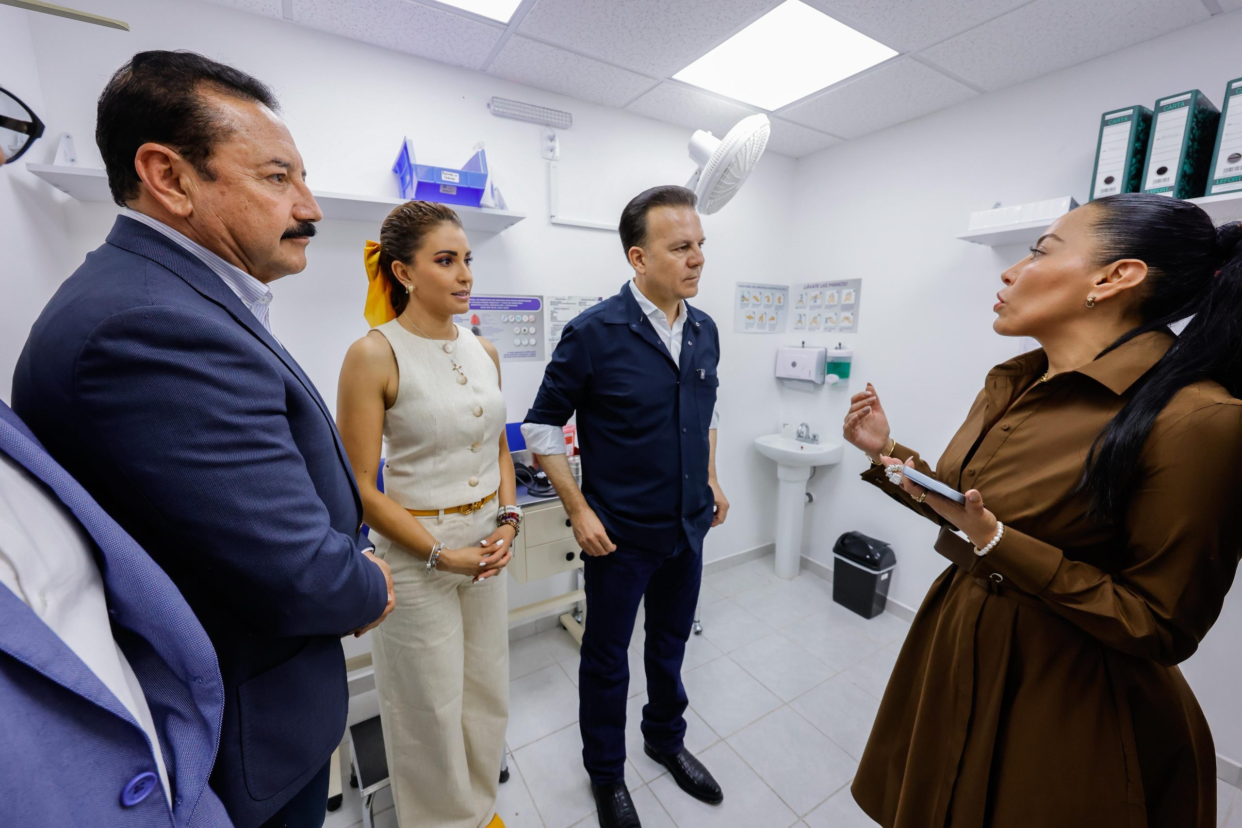 Alivia Municipio demanda de salud digna a más de 7 mil duranguenses con el Seguro Familiar