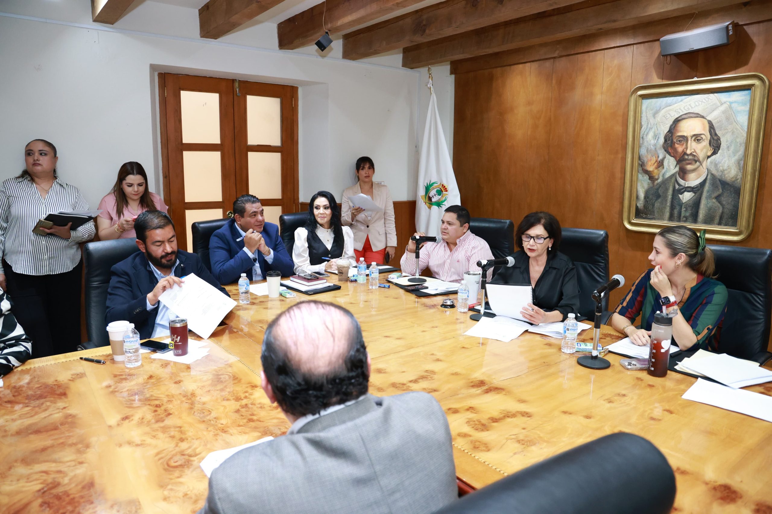 Piden diputados reforzar mantenimiento de la red carretera
